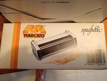 Accessori e macchina per pasta e ravioli spaghetti