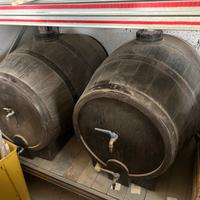 Botte per vino in resina come  nuovo 300L x2