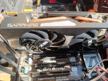 scheda video sapphire 4Gb ddr5