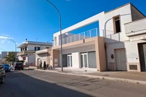 Locali commerciali Copertino max visibilità
