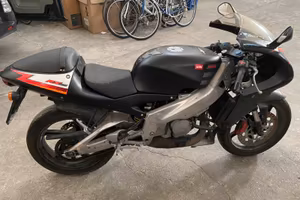 Aprilia rs125 anno 2002 da passaggio