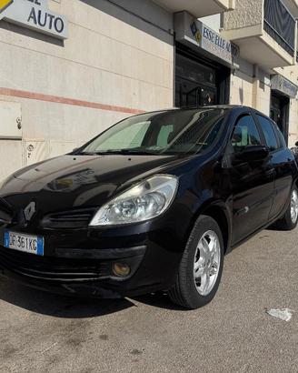 RENAULT CLIO 1.5 dCi 85 CV 5p. Le Iene