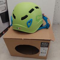 Casco escursionismo montagna