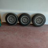 3 gomme da carico Pirelli