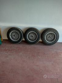 3 gomme da carico Pirelli