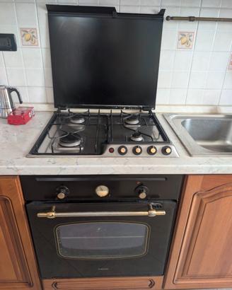 4 fornelli a gas + forno elettrico da incasso