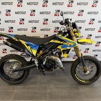 Suzuki Valenti Motard S01 50