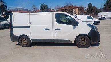 RENAULT TRAFIC FURGONE 2019