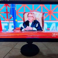 TV Toshiba 24 pollici full hd decoder interno T2.