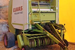 claas rollant 160