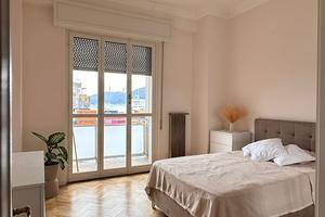 Stanza 14m2 , appartamento ristrutturato