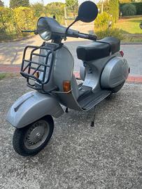 Vespa P200 E