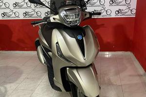 Piaggio Beverly 300 HPE