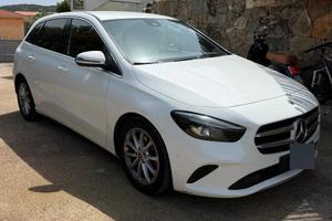 Mercedes Classe B 180 Sport Automatica 136 CV