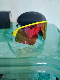 oakley sutro lite sweep
