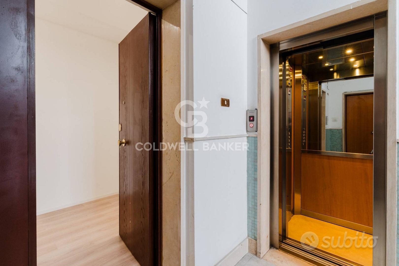 Apartment in Bari, Murat, Municipio 1 - Vista 2