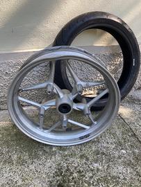 Cerchio anteriore bmw r1200r