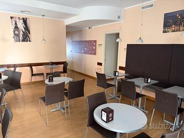 33R - AziendaSi - bar con cucina