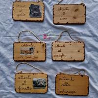 Targhette in legno con incisioni NUOVE 