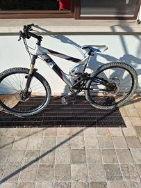 bici MB Scott