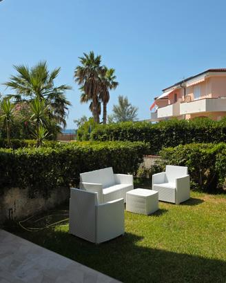 Villino Bilivello con Giardino a Due Passi mare