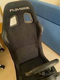 Playseat Alcantara e volante Thrustmaster tmx