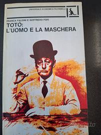 Totò l'uomo e la maschera