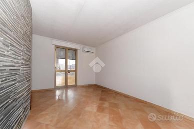 2 LOCALI A CAGLIARI