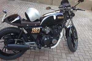 Yamaha XJ550 cafè Racer