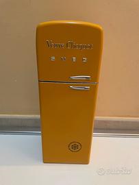 CHAMPAGNE VEUVE CLICQUOT FRIDGE SMEG COOLER