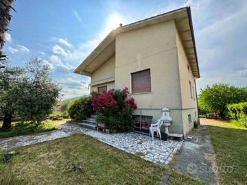 Casa Indipendente con giardino