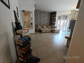Appartamento di 130 m² con 5 locali a Asti