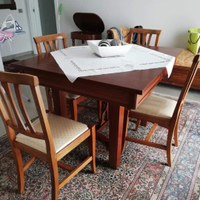 tavolo soggiorno con sedie