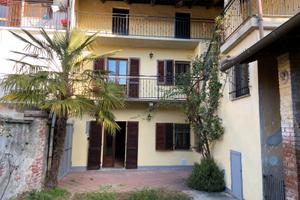 Casa indipendente Caluso centro