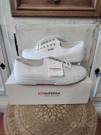 scarpe nuove Superga numero 45