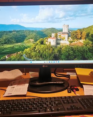 computer ricondizionato I 7  windows 11  due
