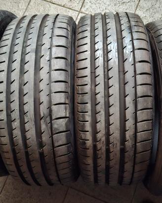 gomme 225/45ZR17