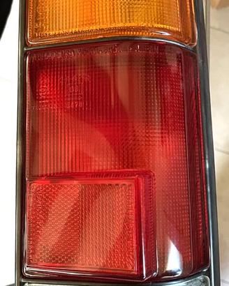 Bedford Rascal fanale posteriore destro