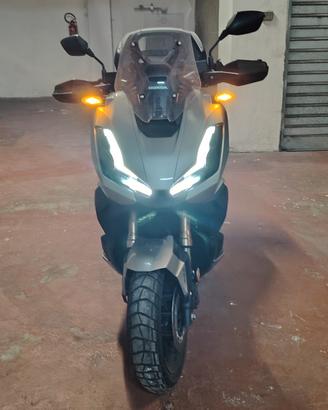 Honda ADV 350 –  2024 – Gomme NUOVE – Perfetto