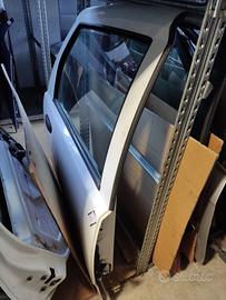 Porta posteriore dx FIAT PUNTO 2 del 2001