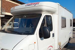 Camper semintegrale challenger su Ducato