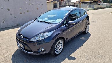 Ford Fiesta 1.25 82 CV Titanium GPL – 2011