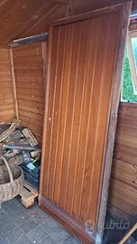 Porta in legno da esterno