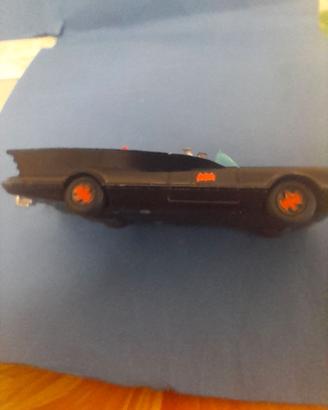 Batmobile con batscafo Corgi Toys