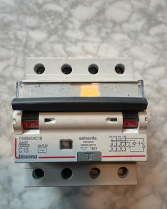 Interruttore magnetotermico diff  B Ticino C10