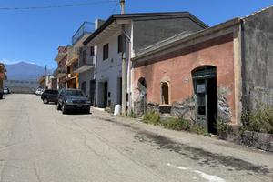 CASA INDIPENDENTE A RIPOSTO