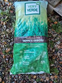 3 sacchi Terriccio terreni erbosi