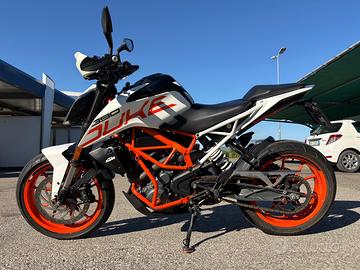 KTM DUKE 390 2017