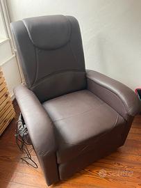 Poltrona elettrica con massaggio e sollevamento