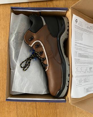 Scarpe antinfortunistiche Ares S3 SRC n. 45. Nuove